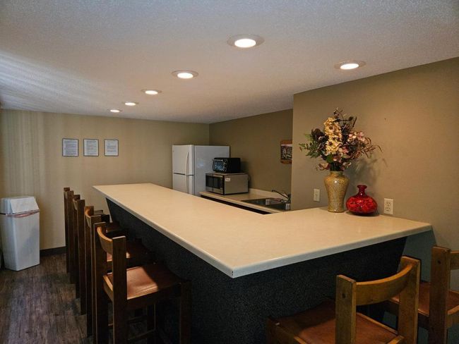 Community room | Image 21