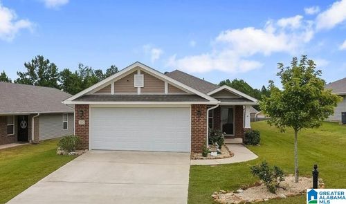 2032 Village Ridge Cir, CALERA, AL, 35040-1139 | Card Image
