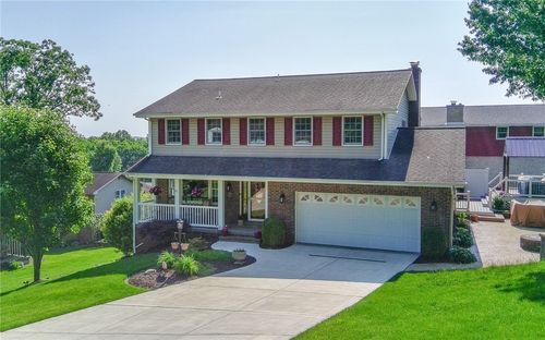 32 Dunham Dr, Greensburg, PA, 15601-5921 | Card Image