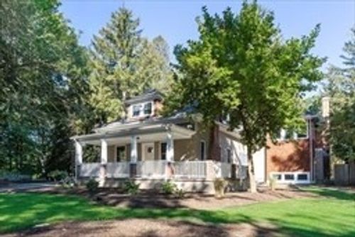 98 Union St, North Easton, MA, 02356-1020 | Card Image