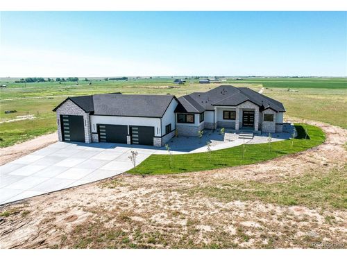 56520 E 74th Ave, Strasburg, CO, 80136-8157 | Card Image