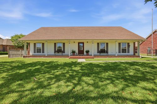 110 Nottingham Trail, Houma, LA, 70360 | Card Image