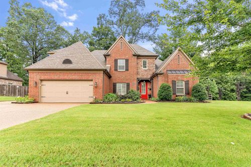 4467 Bishops Valley Ln, Bartlett, TN, 38135-1275 | Card Image