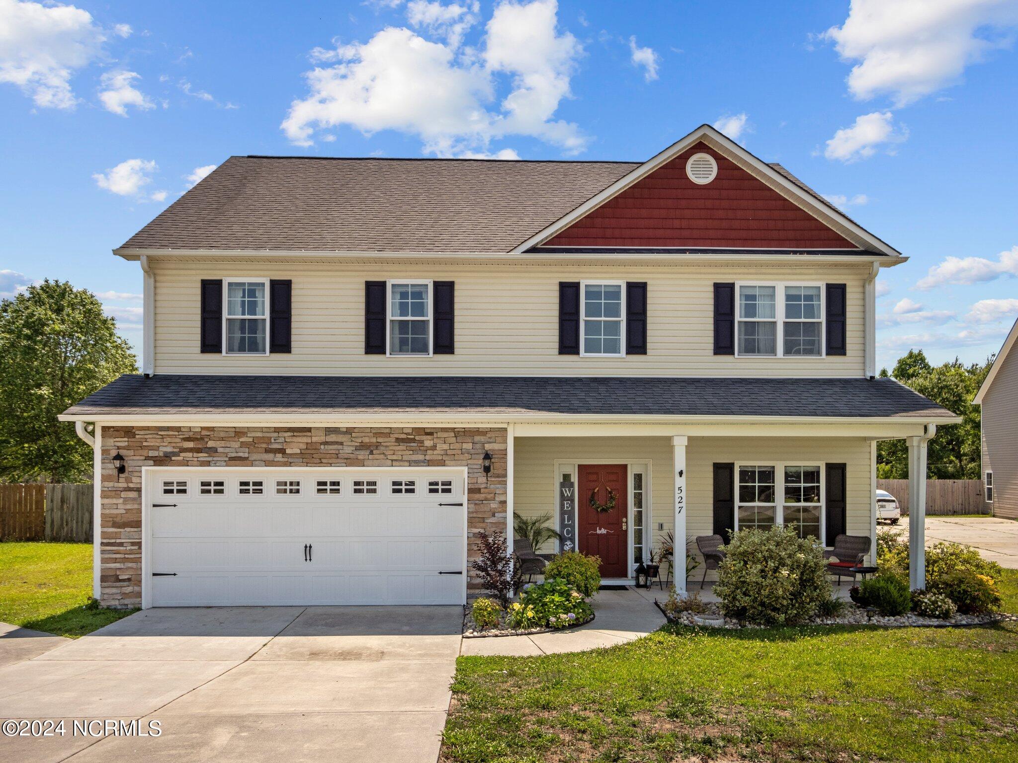 Aberdineshire Ct, Hubert, NC 28539