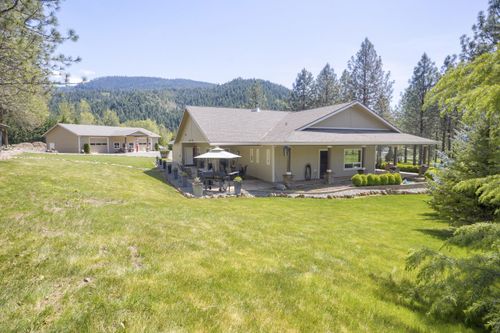 3600 Placer Rd, Wolf Creek, OR, 97497-9716 | Card Image