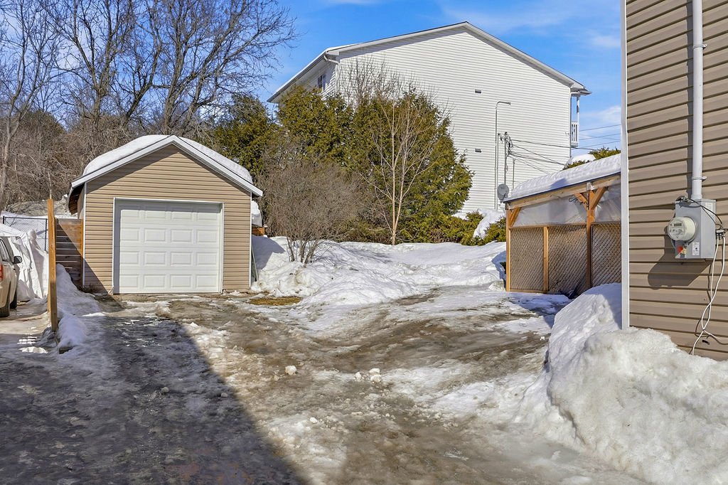 Residential in Gatineau (Buckingham)