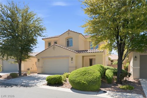 8305 Oakshire St, Las Vegas, NV, 89131-1699 | Card Image