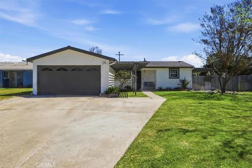 732 N Hartley, West Covina, CA, 91790 | Card Image