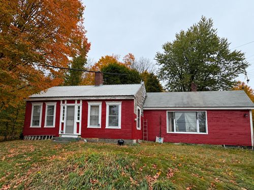 99 Main St, Wilton, ME, 04294-3005 | Card Image