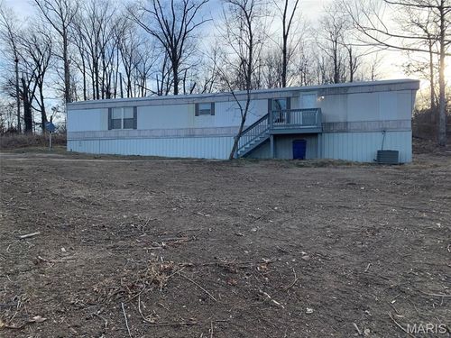 1322 Reiker Ford Rd, Saint Clair, MO, 63077-2825 | Card Image