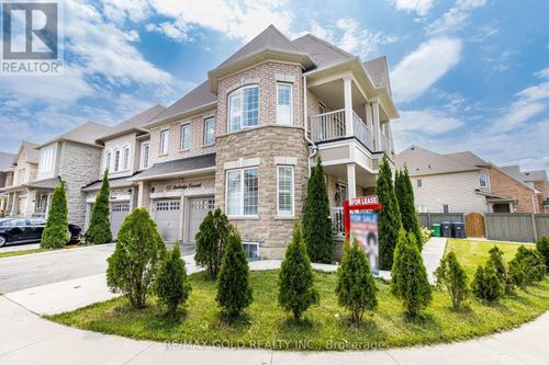 110 Banbridge Cres, Brampton, ON, L6X5M2 | Card Image