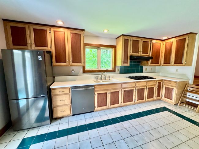 221 Plateau Rd, House other with 3 bedrooms, 3 bathrooms and null parking in East Calais VT | Image 7