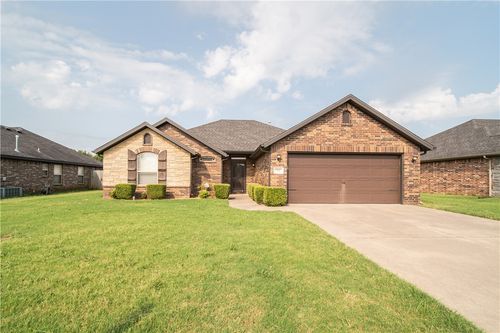 704 Sw Cabriolet St, Bentonville, AR, 72712-5468 | Card Image