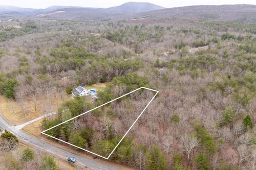 31 Goodstock Rd, Crossville, TN, 38555 | Card Image