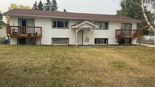 10906 97 St, Grande Prairie, AB, T8V2B9 | Card Image