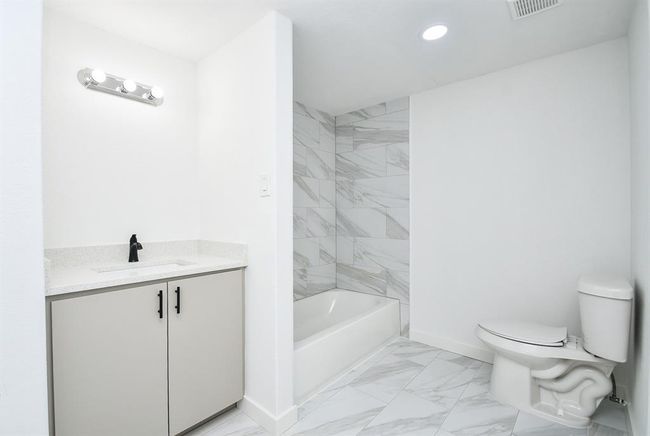2636 Lone Oak Rd, House other with 3 bedrooms, 2 bathrooms and null parking in Houston TX | Image 29