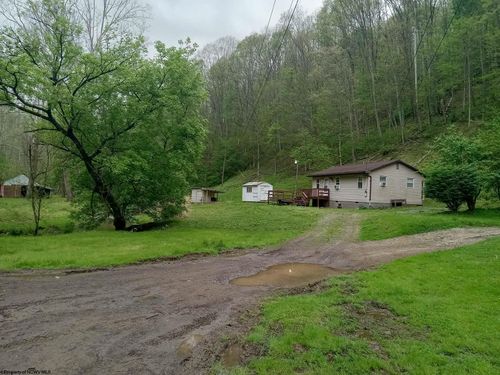 3347 Salem Long Run Rd, Salem, WV, 26426-5240 | Card Image