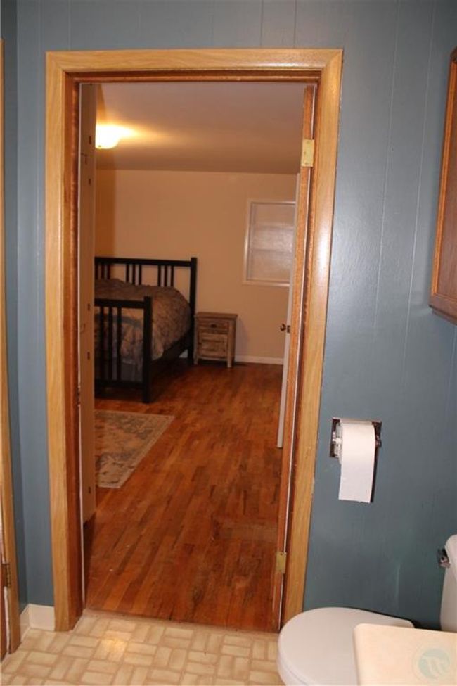 5 E 2 Nd Ave N, House other with 3 bedrooms, 2 bathrooms and null parking in Columbus MT | Image 20