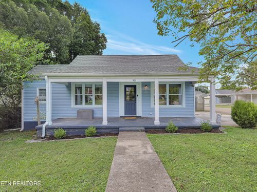 900 Banks Ave, Knoxville, TN, 37917-4332 | Card Image