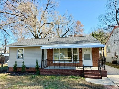 205 Beach St, High Point, NC, 27260-5510 | Card Image