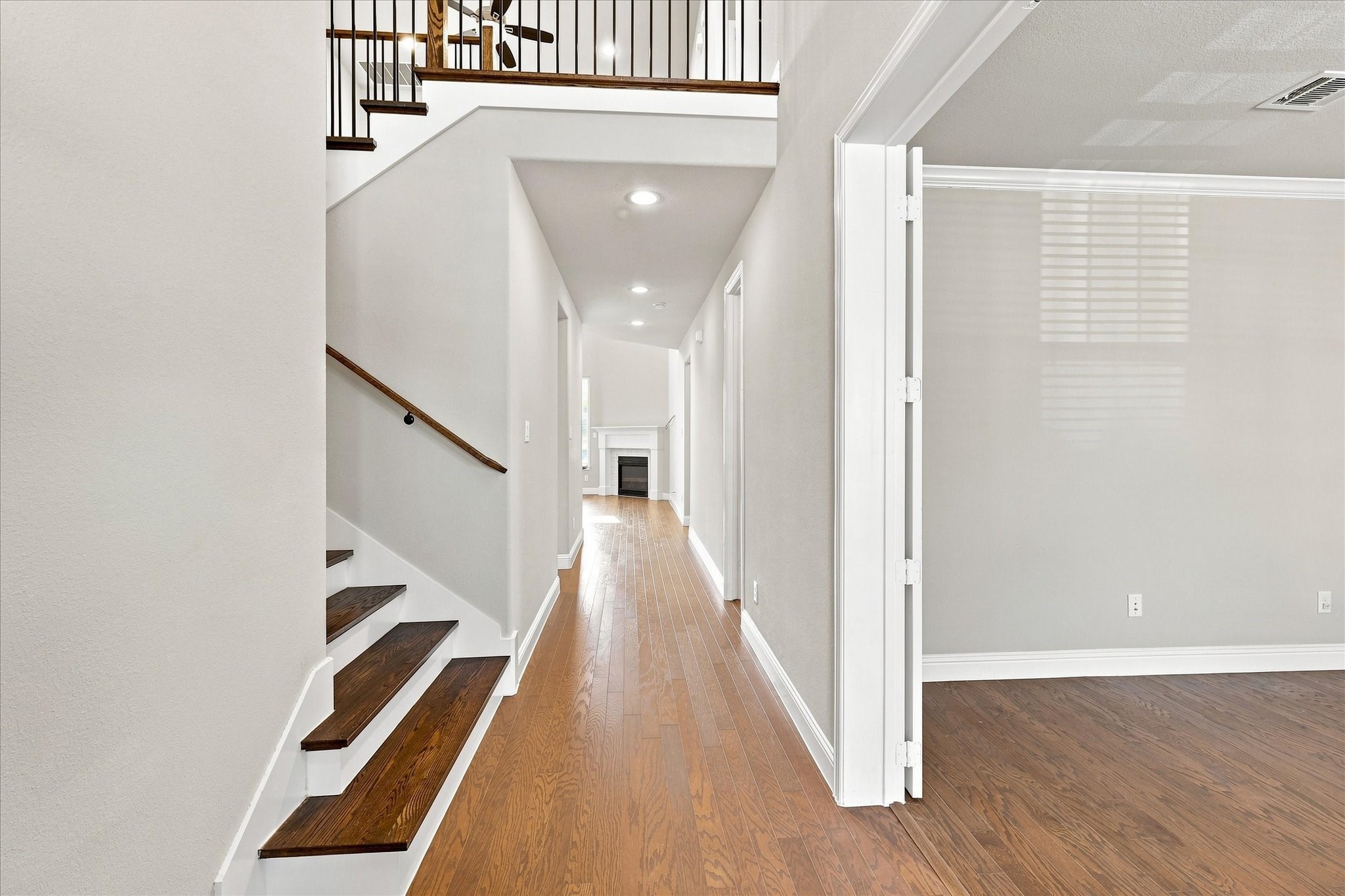 Residential in Northlake 3