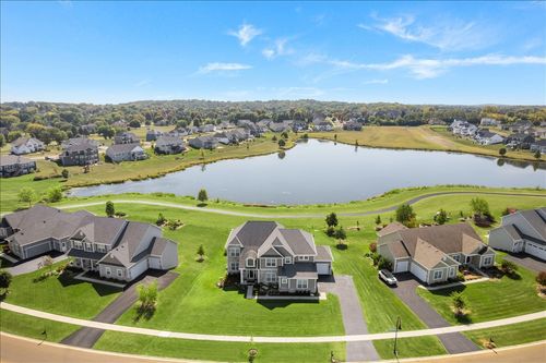 39W509 Norton Lake Dr, St. Charles, IL, 60175-8454 | Card Image