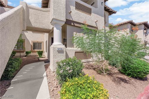 unit-d-1419 Santa Margarita St, Las Vegas, NV, 89146-0811 | Card Image