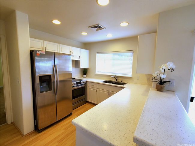 APT-4 - 92-831 Makakilo Dr, House other with 3 bedrooms, 3 bathrooms and 2 parking in Kapolei HI | Image 4