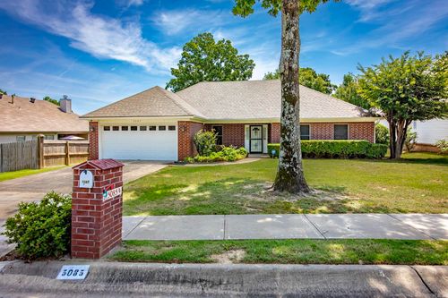 5085 Willow Glen Cir, Sherwood, AR, 72120-8015 | Card Image