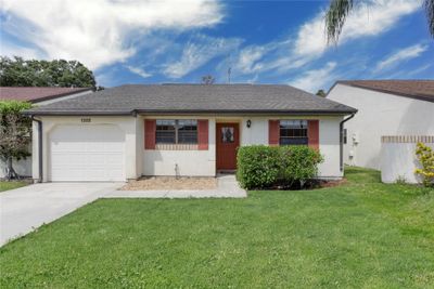 1322 Se Carrington Ct, House other with 2 bedrooms, 2 bathrooms and null parking in Port St Lucie FL | Image 1