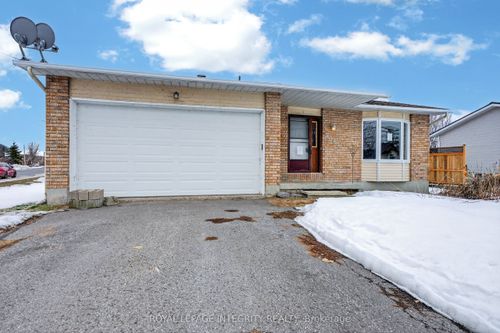 3064 Rue Principale Street, Alfred and Plantagenet, ON, K0A3K0 | Card Image