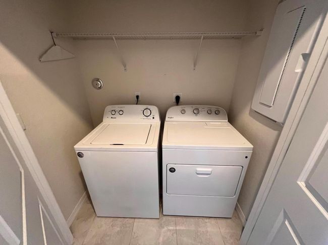 2305 Byron St, Townhouse with 3 bedrooms, 3 bathrooms and null parking in Palm Springs FL | Image 15