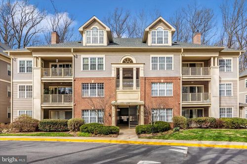 102-125 Timberbrook Ln, GAITHERSBURG, MD, 20878-2874 | Card Image
