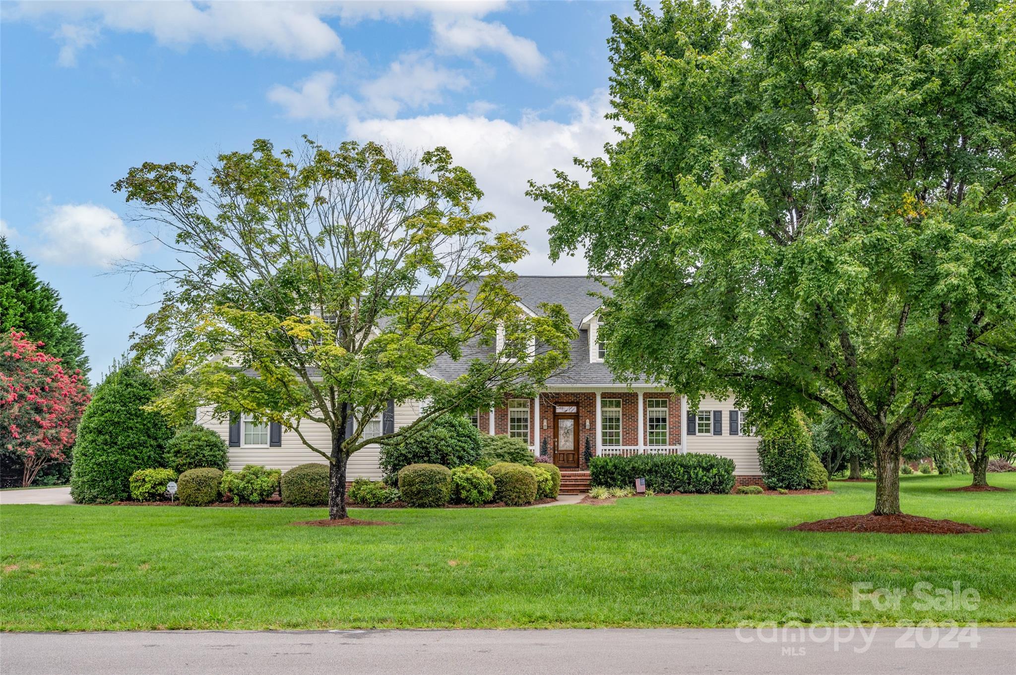 Baymount Dr, Statesville, NC 28625