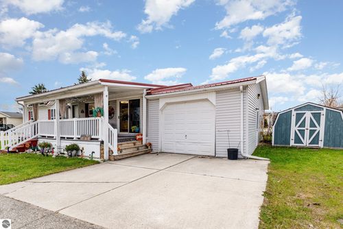 7353 Bagpipe Drive, Alma, MI, 48801 | Card Image