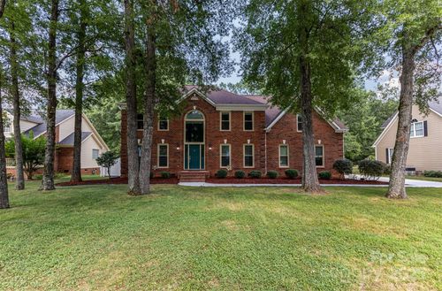 3313 Blue Jay Pass, Fort Mill, SC, 29708-7841 | Card Image
