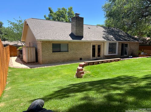 7843 Misty Park St, San Antonio, TX, 78250-4723 | Card Image