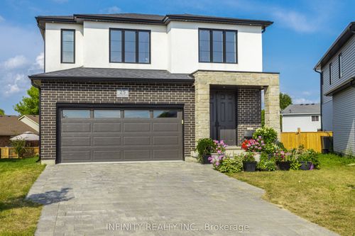 {{alt}} | Card Image