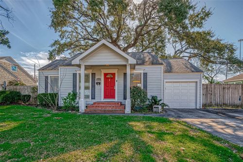 235 W 30th St, Houston, TX, 77018-8301 | Card Image