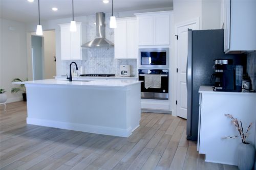 181 Tree Nut Loop, Buda, TX, 78610-4248 | Card Image