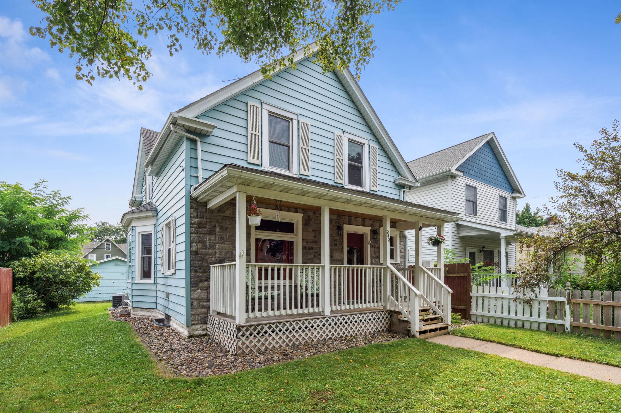 Lawson Ave, Saint Paul, MN 55106