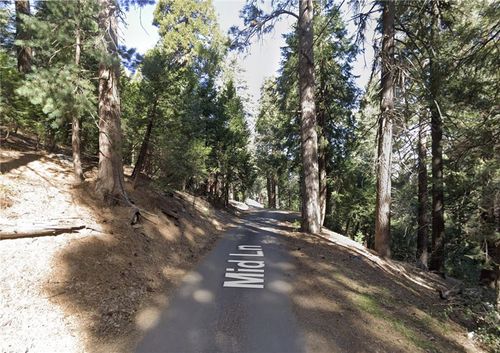 25547 Mid Ln, Twin Peaks, CA, 92391-0679 | Card Image