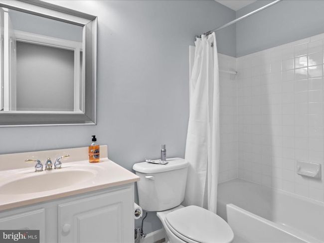 2164 Harithy Dr, Townhouse with 5 bedrooms, 5 bathrooms and null parking in DUNN LORING VA | Image 37