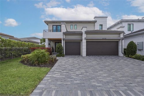 10730 Oceano Way, Parkland, FL, 33076-3923 | Card Image