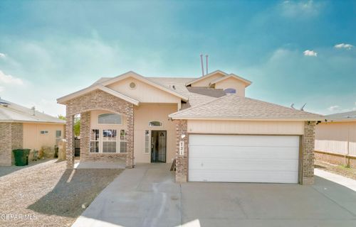 721 Maravillas St, Horizon City, TX, 79928-7434 | Card Image
