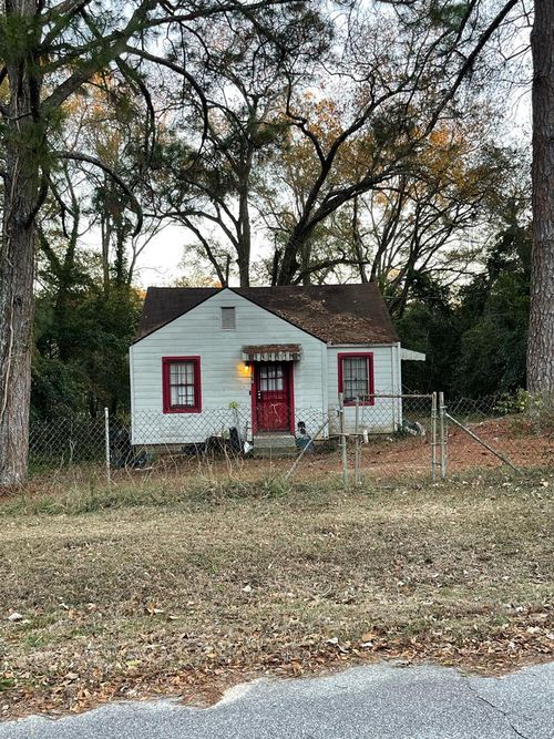 3914 N Linden Dr, Columbus, GA, 31907-4833 | Card Image