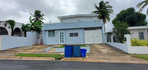 # 32 Miraflores, BAYAMON, PR, 00957 | Card Image