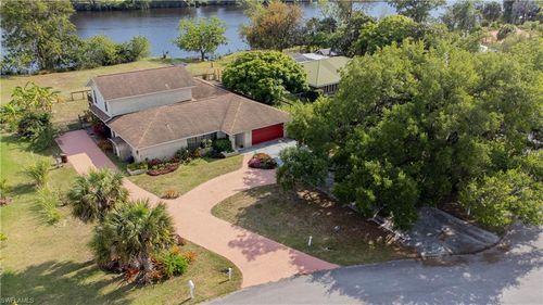 3015 Shell Ln, FORT DENAUD, FL, 33935-9493 | Card Image