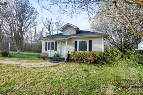409 Blacksnake Rd, Stanley, NC, 28164-1625 | Card Image
