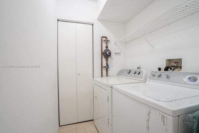 APT-304 - 9033 Wiles Rd, Condo with 2 bedrooms, 2 bathrooms and null parking in Coral Springs FL | Image 27